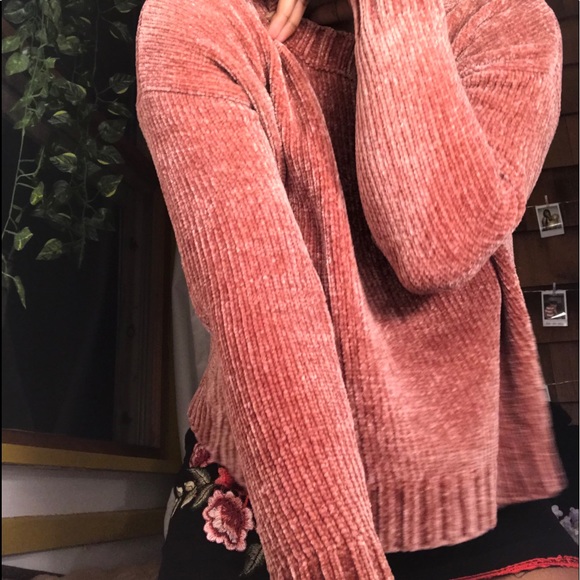 Top - Picture 3 of 9